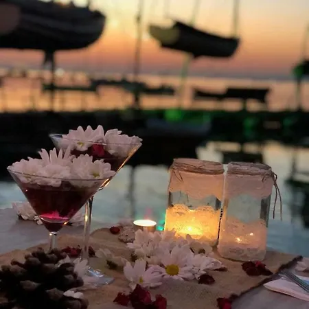 Tuzla Yacht Club Homestay szállás