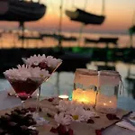 Tuzla Yacht Club Séjour chez l'habitant