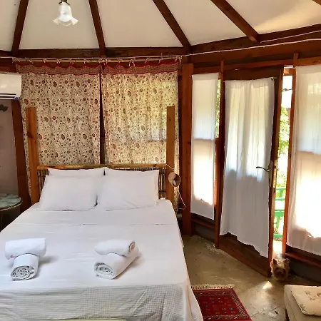 Tuzla Yacht Club Accommodatie bij particulieren